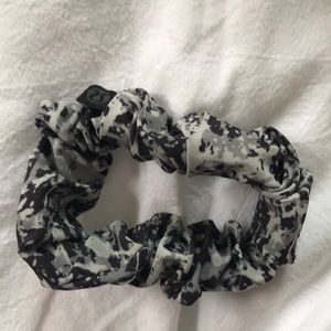 Lululemon Scrunchie